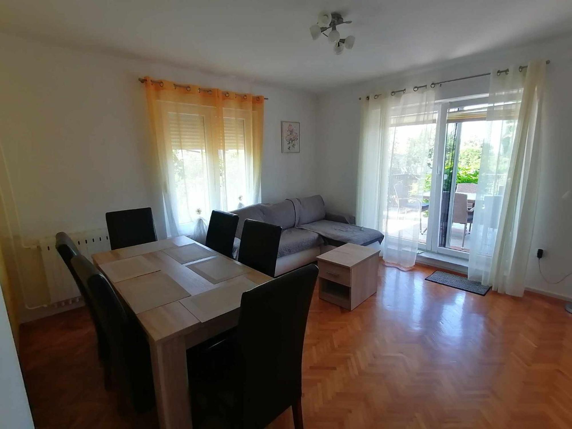 Apartment & Rooms Lilis Izola Exterior photo